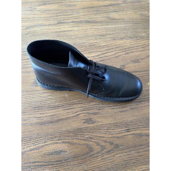 Clarks Desert Boot Men’s US 10 Black Leather Chukka Boots Classic Lace-Up - Picture 4 of 8